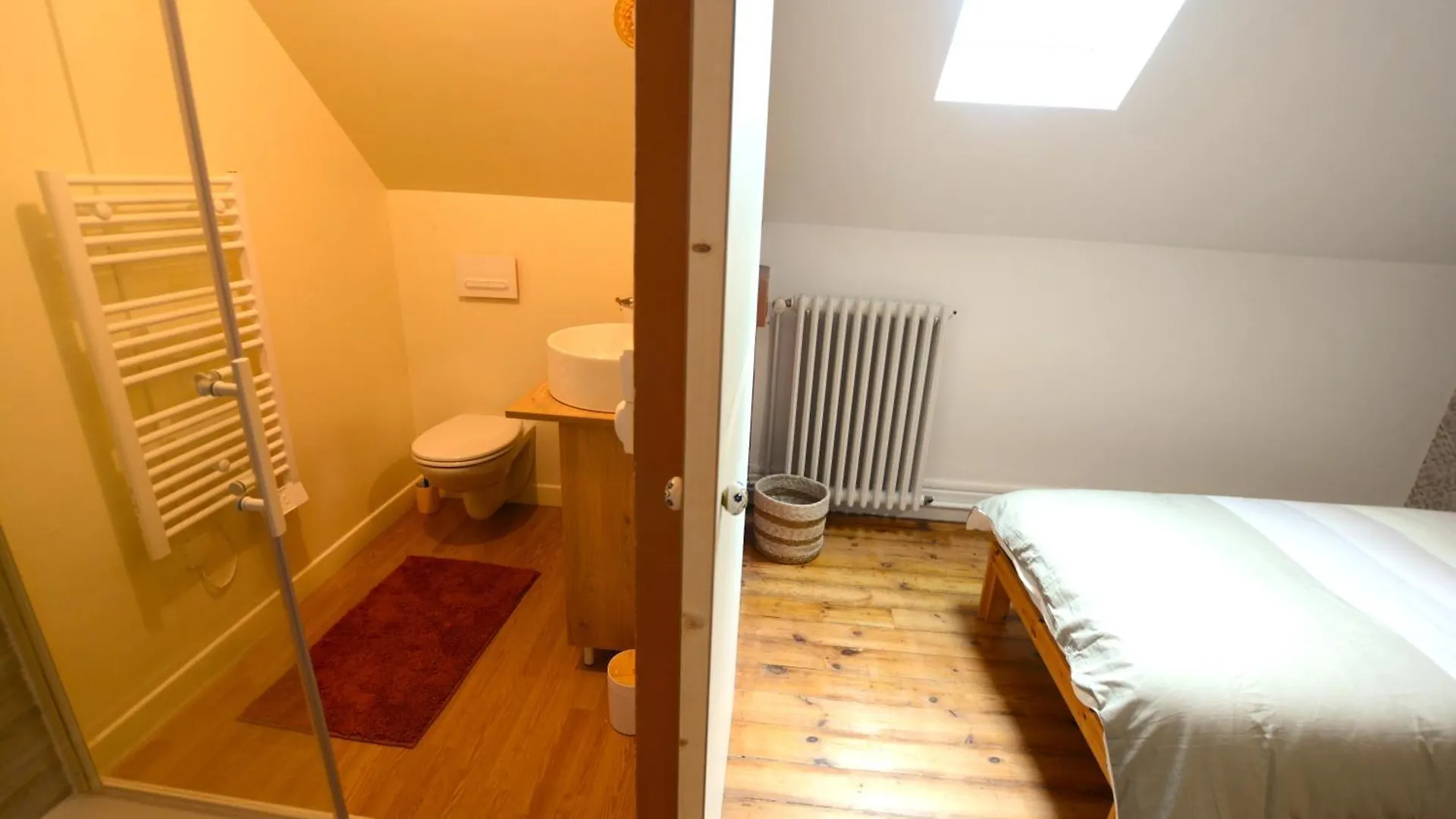 Vendégház Les Suites Fisel Rostrenen